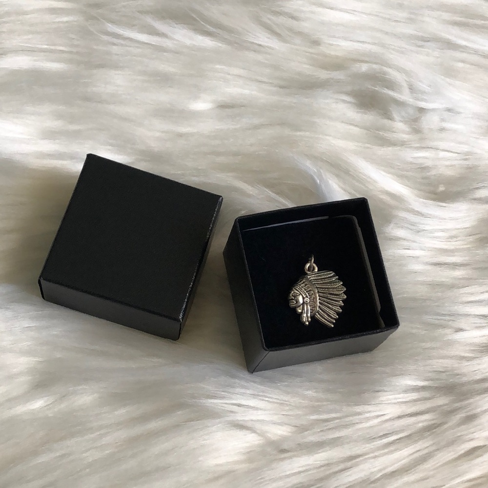 Native American Indian Chief Headdress Silver Southwest Tribe Collection Charm✨